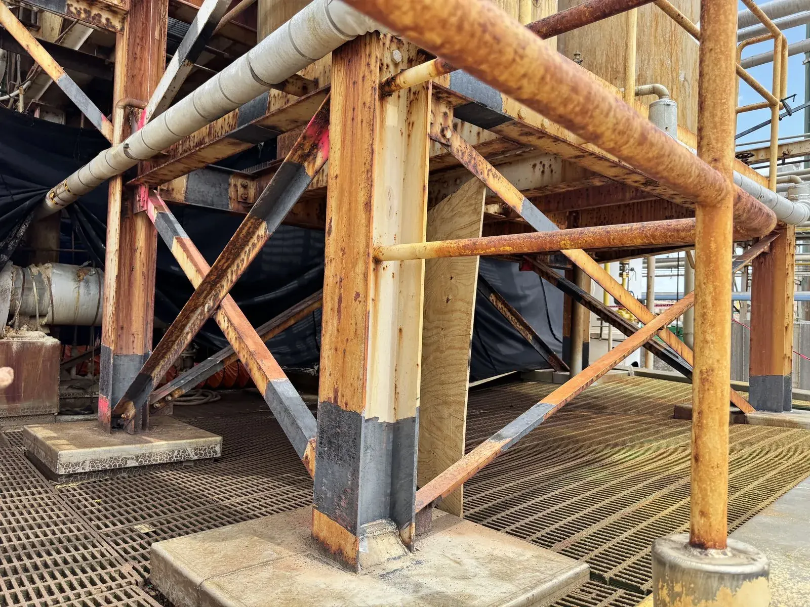 Lead Paint Removal at Industrial Plant — During / After
